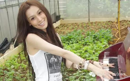 明星旅行糗事一籮筐 總有一個萌到你！