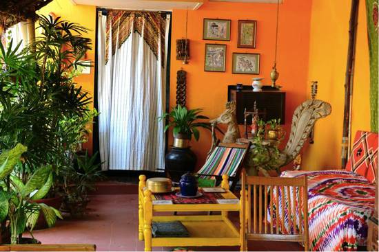 出國旅行 除了酒店還能睡在哪兒？