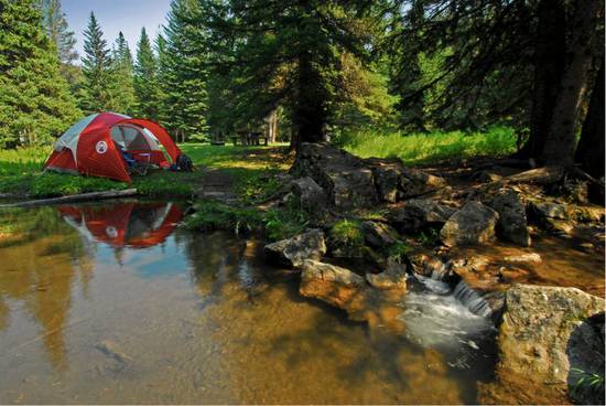出國旅行 除了酒店還能睡在哪兒？