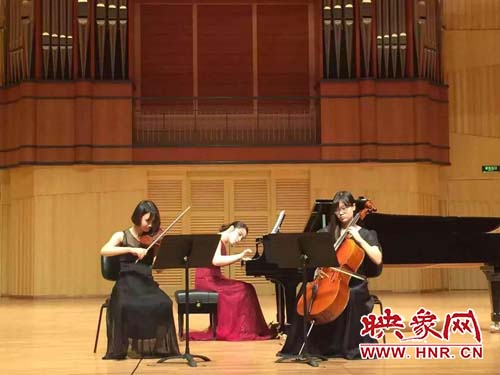 李明陽、謝怡晨鋼琴音樂會在河南藝術(shù)中心圓滿落幕