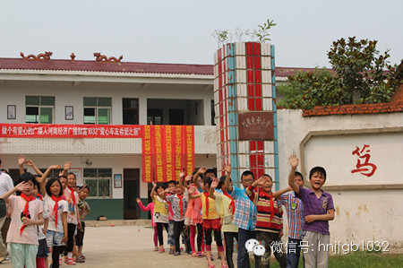 短暫的相聚后，我們要離開了。