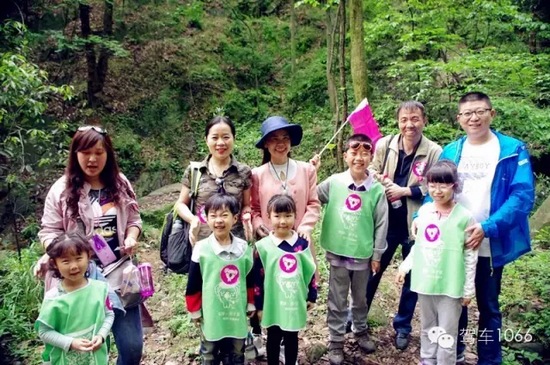 這表情是喜還是樂(lè)？