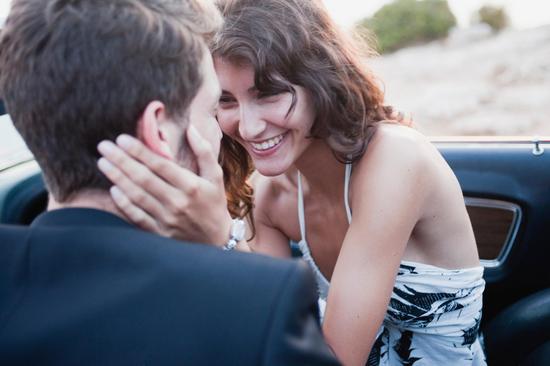 寧可失去尊嚴(yán)，也不要離開他