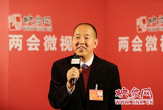 全國(guó)人大代表張全收做客映象網(wǎng)《兩會(huì)微視》視頻訪談。