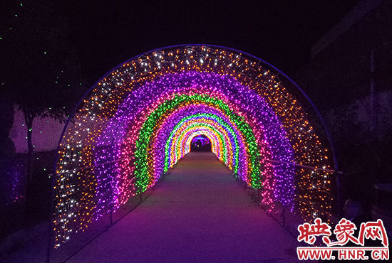 夢幻燈光藝術(shù)節(jié)。