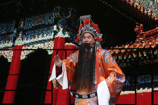 河南省豫劇二團(tuán)演員、唐派再傳弟子郭志誠演唱唐派名劇《金殿風(fēng)云》