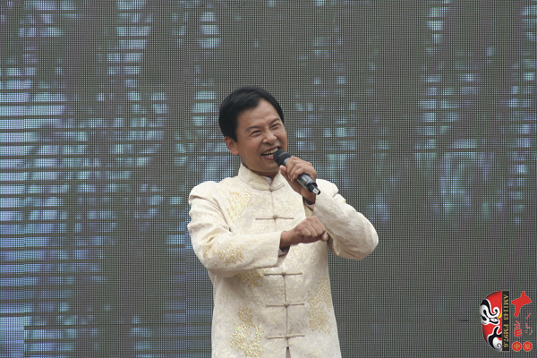 河南電臺戲曲廣播《梨園星秀場》十大星秀、河南省豫劇三團(tuán)優(yōu)秀青年演員劉海功演唱