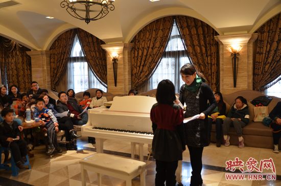 私家車廣播主持人飛揚(yáng)現(xiàn)場主持