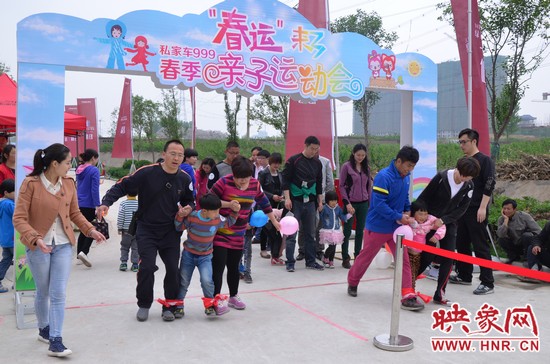 不過看比賽的現(xiàn)場來看，大家比較弱的項(xiàng)目是三人四足，看來各位天使的平衡性還需加強(qiáng)啊