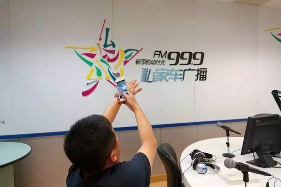 一言不合就撫摸鄭州，那怎么能少了我們私家車999？