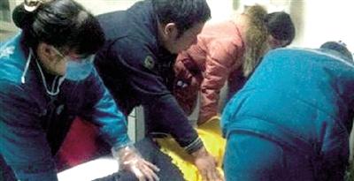 輕生女子終于獲救，目前情況穩(wěn)定。