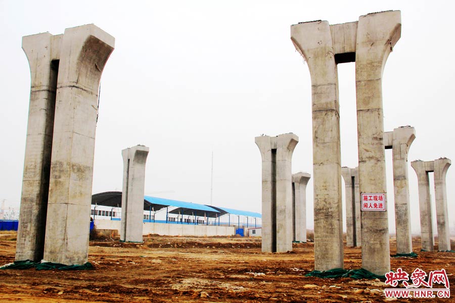 今年9月份，媒體曾報(bào)道稱，此項(xiàng)目停工的原因主要是資金鏈斷裂。