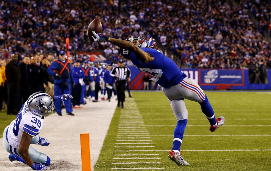 　單幅二等獎(jiǎng)，單手接球。