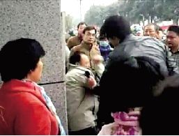 純屬誤會(huì)，人家不是人販子