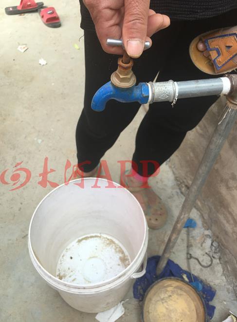 地下水位下降 ?？h一村莊3000多村民沒(méi)水吃