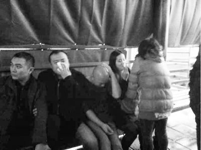 圖為打斗中受傷的武漢游客。