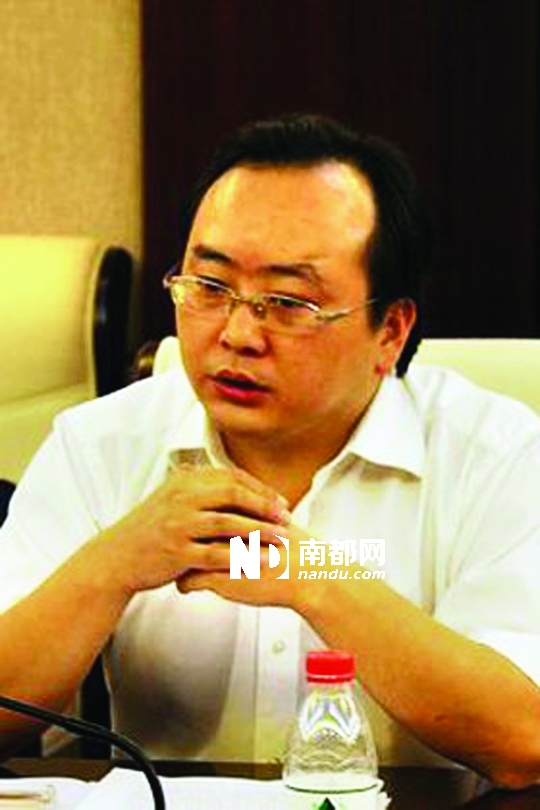 恩施州中級人民法院辦公室主任劉國峰。 圖片來源：騰訊