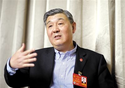 今年全國兩會(huì)期間，全國人大代表、浙江高院院長齊奇接受記者采訪。新京報(bào)記者 陳杰 攝