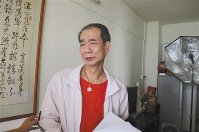 嫖娼事件后，區(qū)少坤向記者訴說委屈，他說：“這是一個圈套”。李根 攝