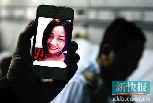 受傷之前的小蕓是一個漂亮的女孩。新快報記者畢志毅/攝