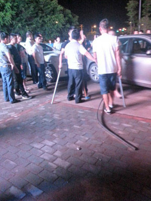 現(xiàn)場疑似多人發(fā)生爭執(zhí)