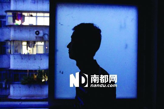 崔先兵的生活已走上正常軌道，對于失去自由的那一年高墻生活，他不愿回憶。