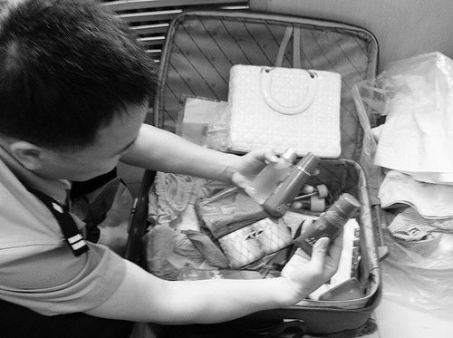 女子瘋狂盜竊大學女生宿舍 曾為名校畢業(yè)生