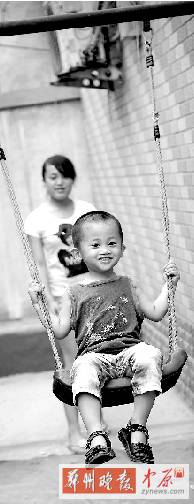 張麗梅說，兒子的每張笑臉，都會讓自己看到希望。