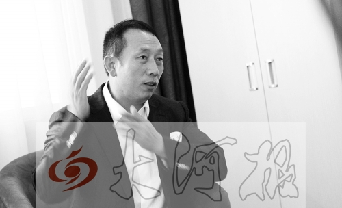 河南農(nóng)民工北大演講 講哭了整個學院