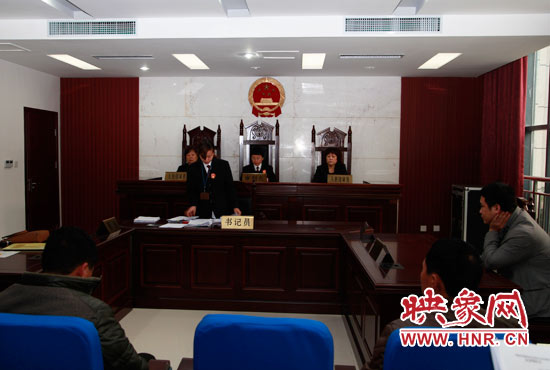 11月13日，金水區(qū)法院集中宣判了6起拖欠農民工工資案件。