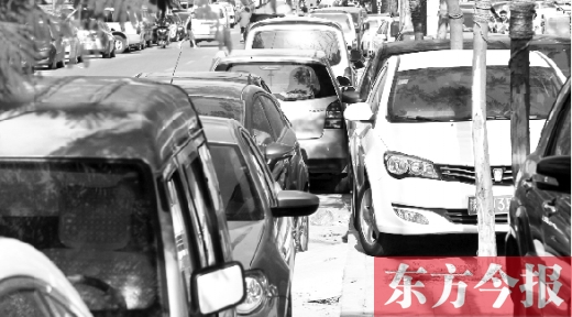 鄭州停車位緊張，給愛車找個(gè)車位每天都在考驗(yàn)著車主的智慧