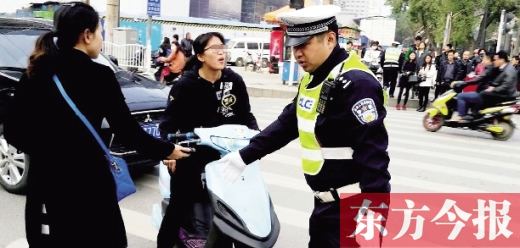 昨日，鄭州市交巡警“百日行動”首日