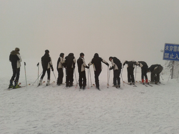鄭州人自己的滑雪場(chǎng)圣誕啟幕！