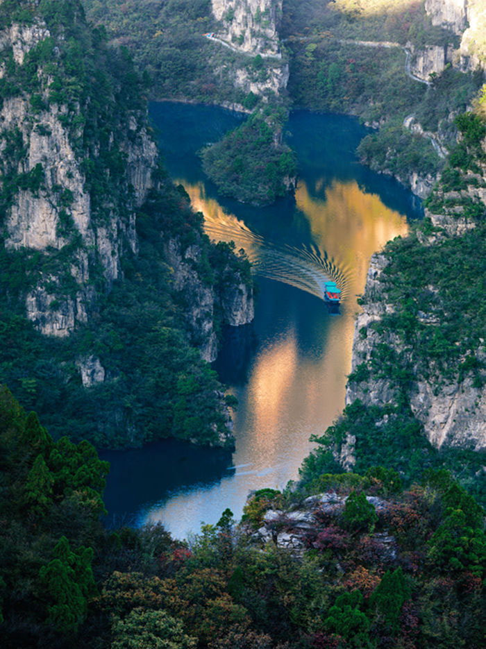 青龍峽、峰林峽景區(qū)推出女性免票月優(yōu)惠活動