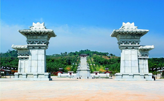 母親節(jié)，帶上爸媽去撒歡吧?。? uploadpic=