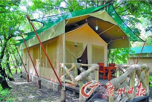 　　肯尼亞馬賽馬拉費爾蒙帳篷酒店。