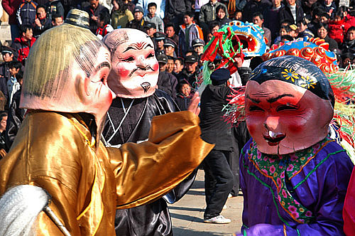 過大年 逛廟會(huì)——鶴壁?？h社火古廟會(huì)戲耍攻略