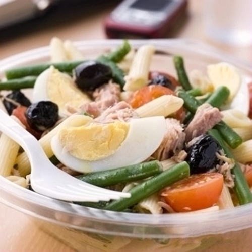 美國人一年午餐花費(fèi)近千美元