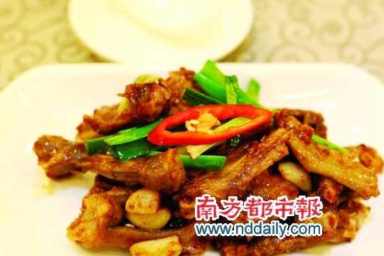 低，是實(shí)惠也是風(fēng)格俗 是喜劇也是味道