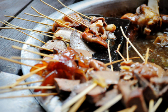 緬甸，繽紛的街邊平民小吃