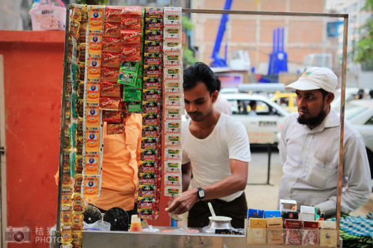 緬甸，繽紛的街邊平民小吃