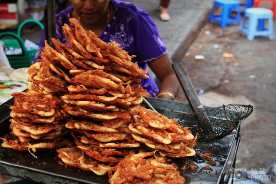 緬甸，繽紛的街邊平民小吃