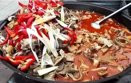 新疆奇葩”黑暗料理“ 你吃過(guò)嘛？