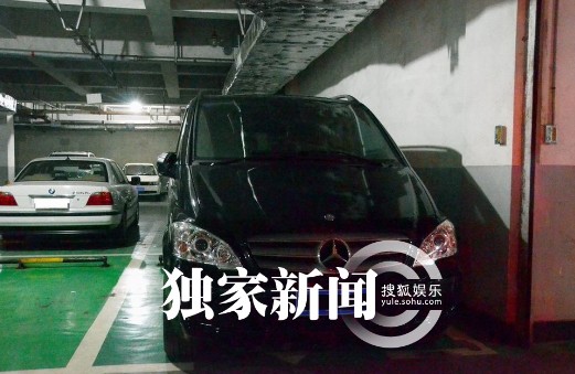 董潔新購(gòu)置的奔馳車。