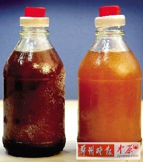 兩種油的顏色差別很大。（左為真）