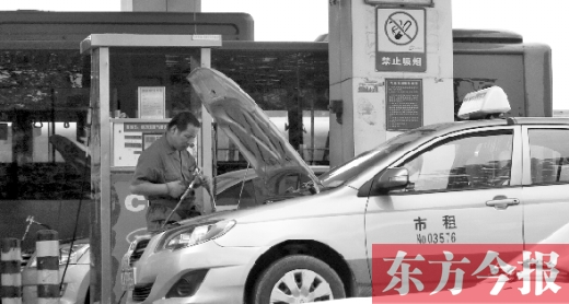 目前鄭州出租車大部分都是用燃氣，燃氣漲價對他們影響不小