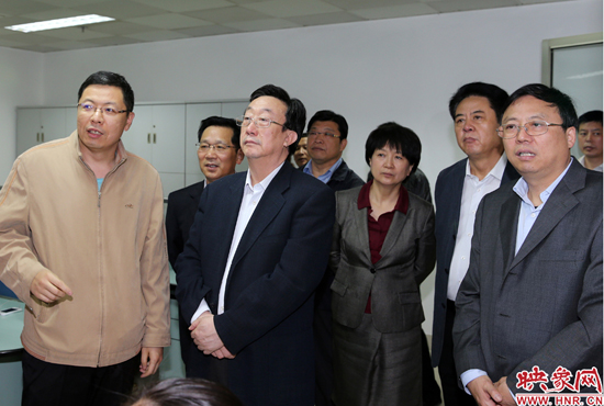 5月9日上午11點10分，河南省委書記郭庚茂一行來到映象網視察。映象網記者 邵恰 段晉哲攝