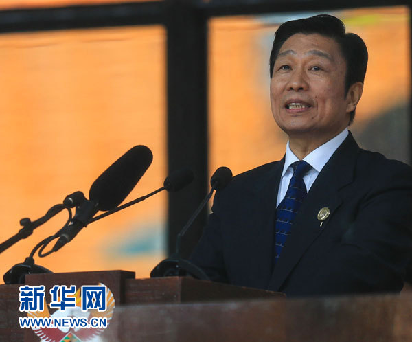 12月10日，國(guó)家副主席李源潮在南非約翰內(nèi)斯堡出席南非政府為前總統(tǒng)曼德拉舉行大型官方追悼活動(dòng)并致辭。