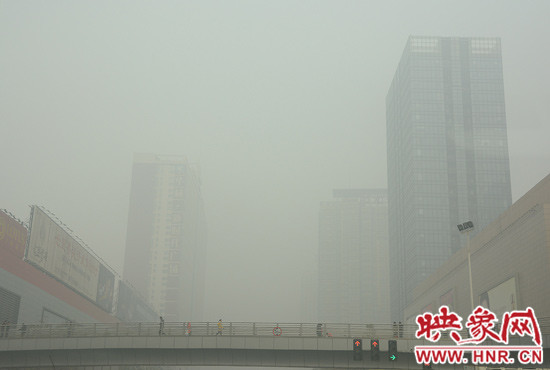 “霧霾”，應(yīng)該是2013年人們最不能忘記的詞語(yǔ)