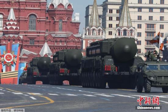 資料圖：2014年5月9日，俄羅斯舉行紀念衛(wèi)國戰(zhàn)爭勝利69周年的閱兵式，俄羅斯總統(tǒng)普京出席。